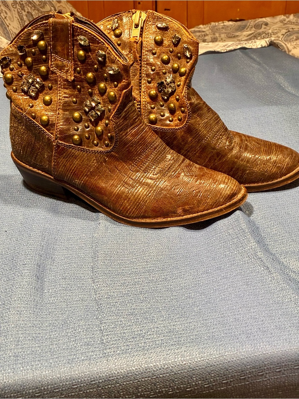 Steve Madden Bronco Women's Studded Western Ankle Boots, Distressed Brown Leathe